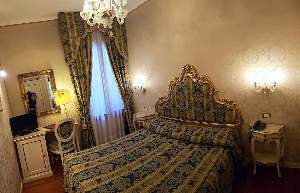 Casa Pisani Canal Венеция Екстериор снимка