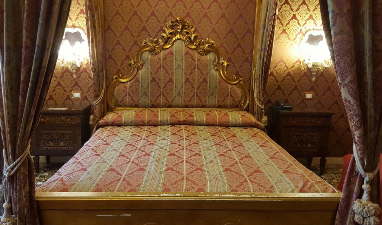 Casa Pisani Canal Венеция Екстериор снимка