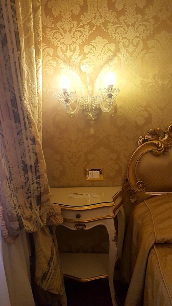 Casa Pisani Canal Венеция Екстериор снимка